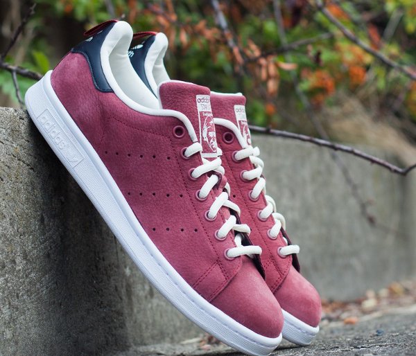 adidas rust red