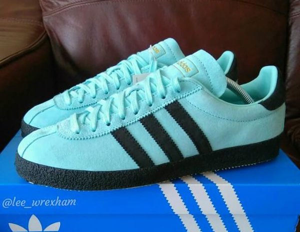 Adidas Topanga Suede Aqua Black