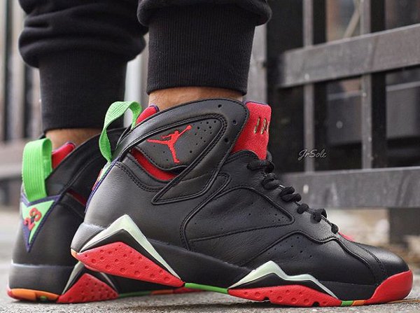 Air Jordan 7 'Marvin le Martien' (2)