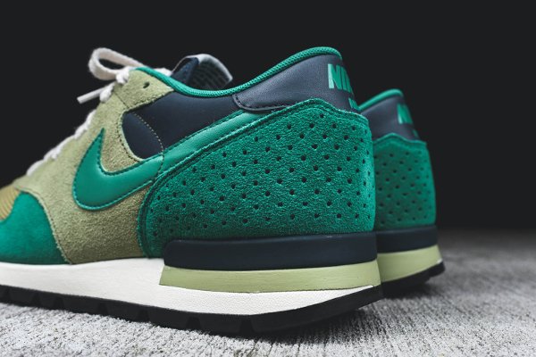 Nike Air Epic Dark Sage Lucid Green (4)