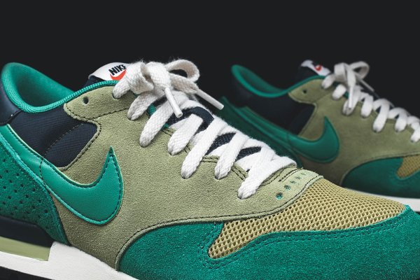 Nike Air Epic Dark Sage Lucid Green (5)