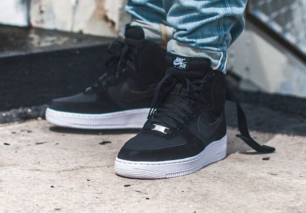 Nike Air Force 1 High '07 Black Suede