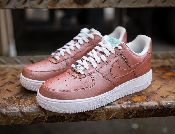 Nike Air Force 1 Low 'Preserved Icons' (1)