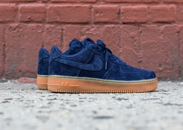 Nike Air Force 1 Low Suede Navy Gum (2)