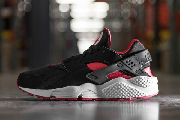 Nike Air Huarache Bred (2)