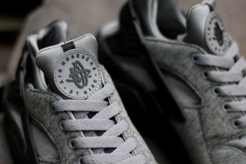 huarache tech fleece