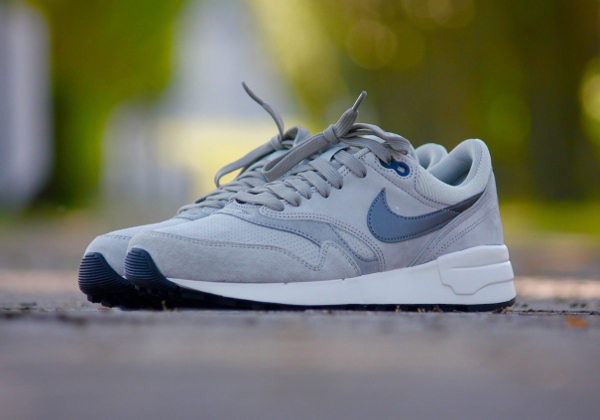 Kijker Ronde andere Nike Air Odyssey LTR Lunar Grey | Sneakers-actus