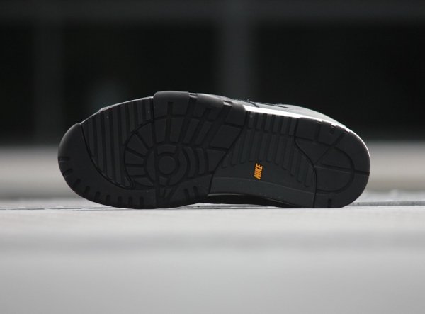Nike Air Trainer 1 Anthracite  (3)