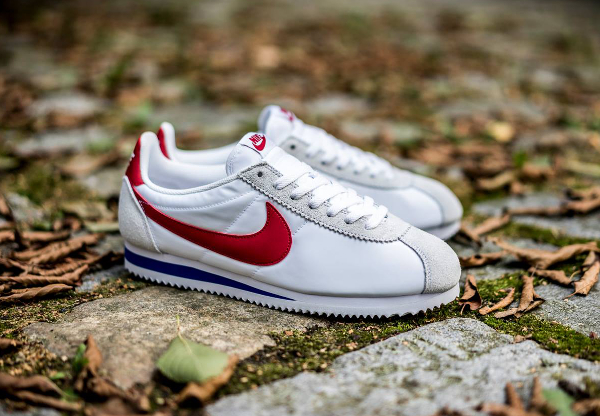 nike cortez nylon white