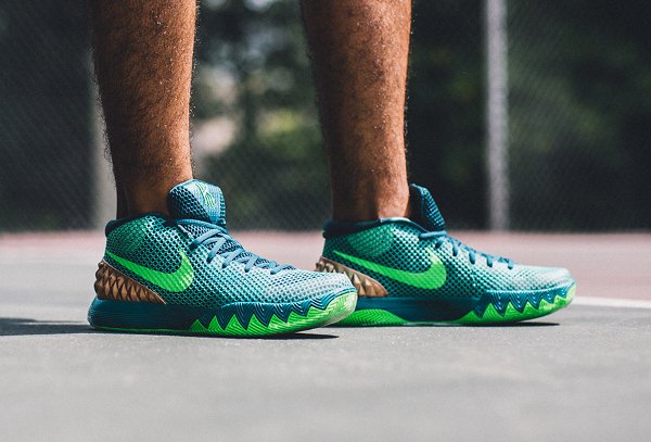 Nike Kyrie 1 Teal Green Emerald Bronze (9)