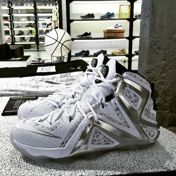 Nike Lebron 12 x Pigalle