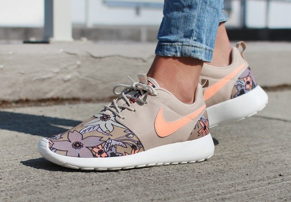 nike roshe run aloha femme