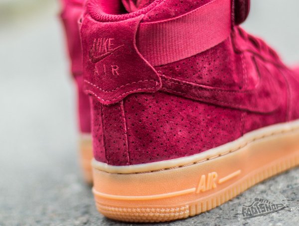 Nike Wmns Air Force 1 High Suede Team Red  (5)