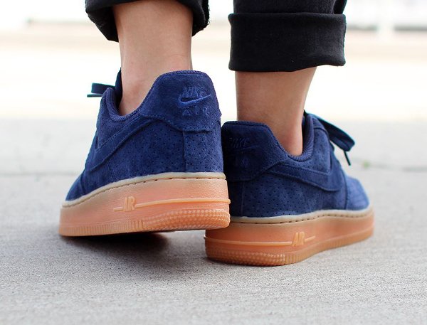 Nike Wmns Air Force 1 Low Suede Midnight Navy (2)
