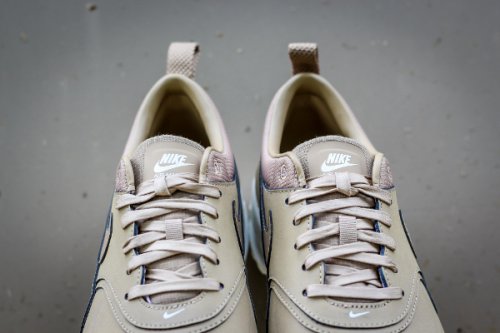 nike air max thea premium desert camo