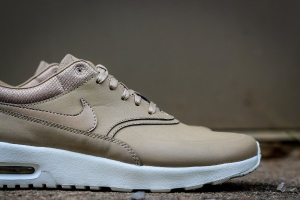 Nike Wmns Air Max Thea PRM Desert Camo (beige) (7)