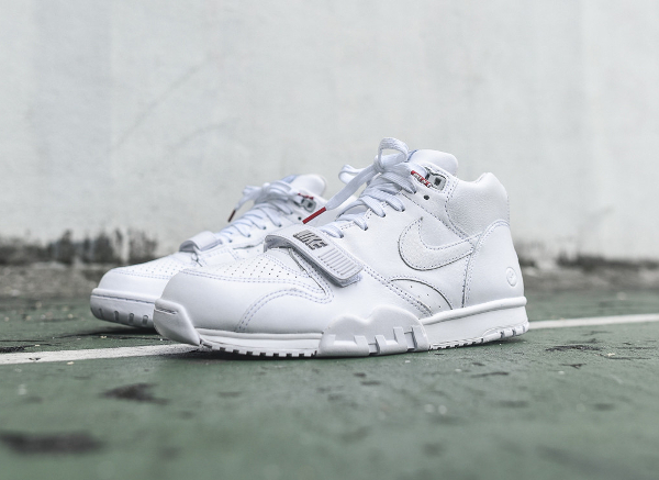 nike trainer 1 low blanche
