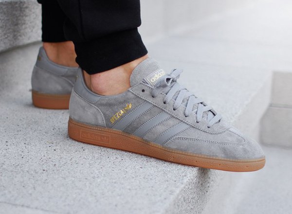 Adidas Spezial en daim gris