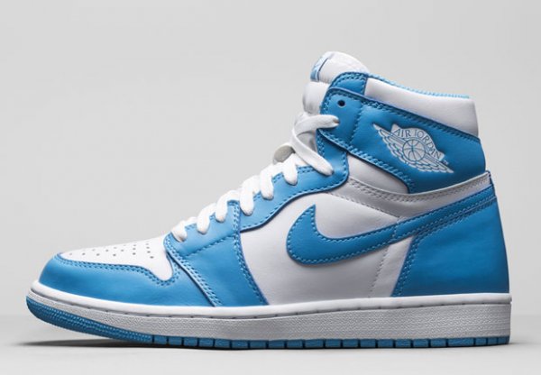 Air Jordan 1 High Carolina 2015