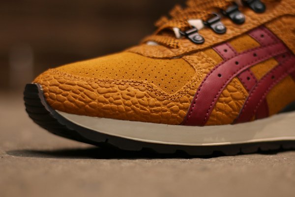 Asics GT 2 Tan Burgundy (3)