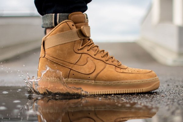 Nike Air Force 1 High 07 LV8 Flax