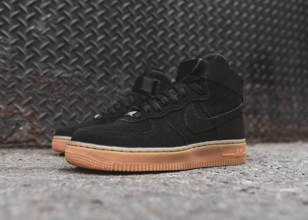 Nike Air Force 1 High Suede Black Gum (1)