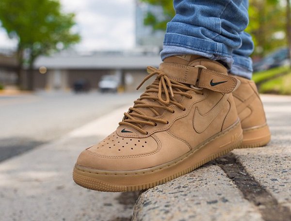 Nike Air Force 1 Mid Flax - Whitecement