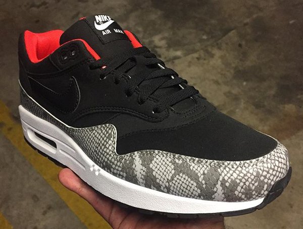 Nike Air Max 1 ID Premium Bred Snakeskin (1)