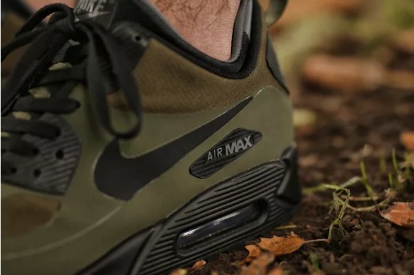 Nike Air Max 90 Mid Winter vert kaki 1 600x399