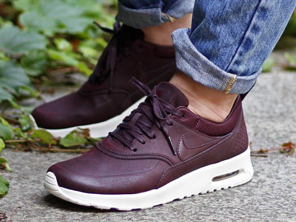 Nike Air Max Thea PRM Mahogany (1)