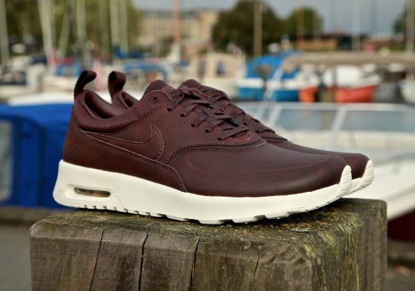 Nike Air Max Thea Premium cuir acajou (4)