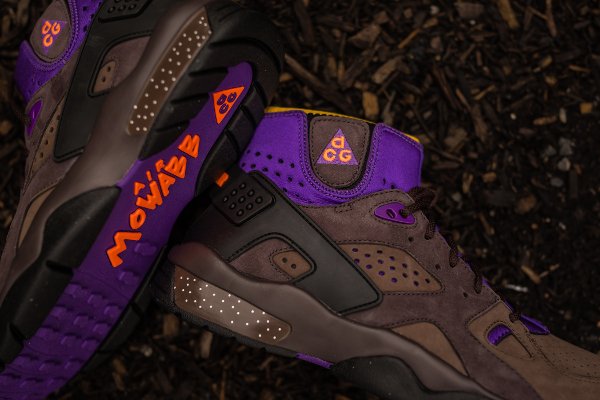 Nike Air Mowabb OG marron orange violet (4)