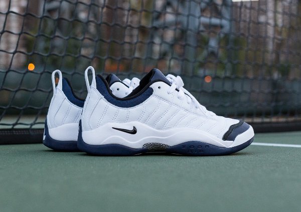 Nike Air Oscillate Quickstrike Blanc Bleu nuit (1)