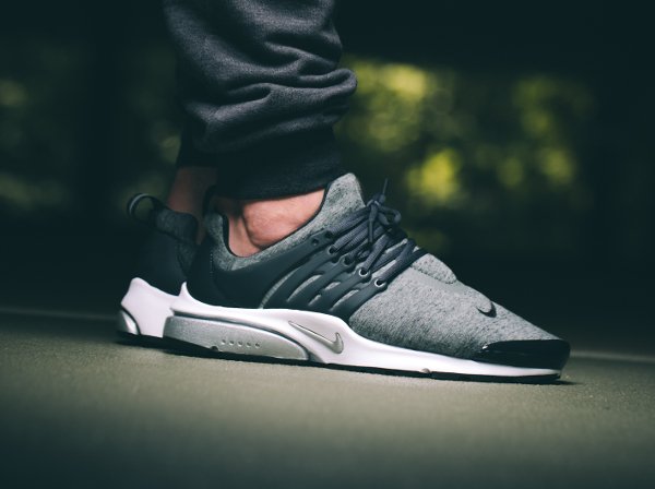 Nike Air Presto Fleece Tech Pack Grey QS