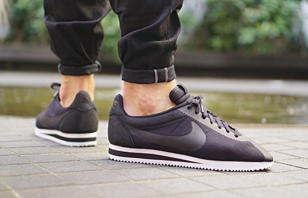 Nike Cortez Classic Tech Fleece Triple Black