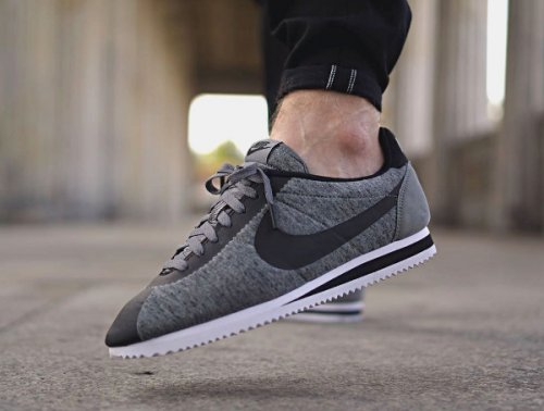 nike cortez recycled canvas trainers in grey
