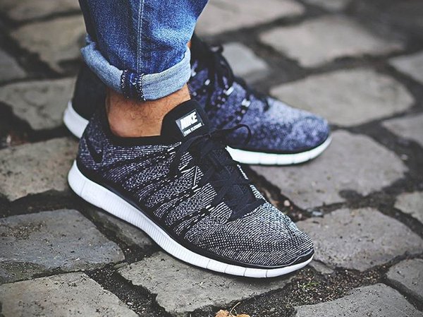 Nike Free Flyknit NSW Oreo pas cher