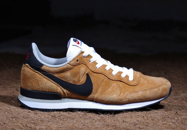 Nike Internationalist Leather Bronze pas cher (2)