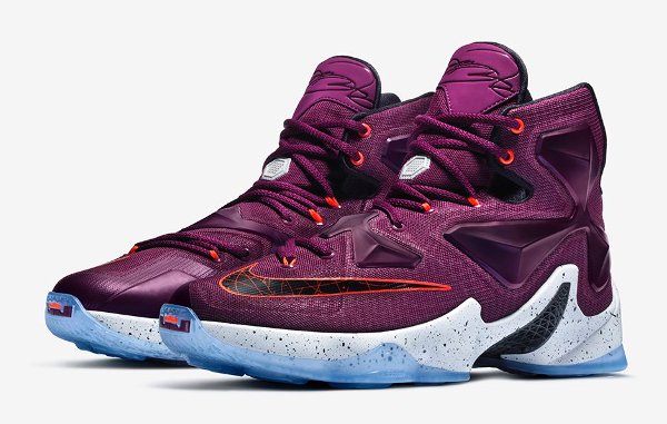 Nike Lebron 13 Written in The Stars