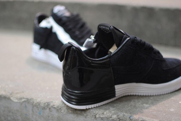 Nike Lunar Air Force x Acronym noire (5)