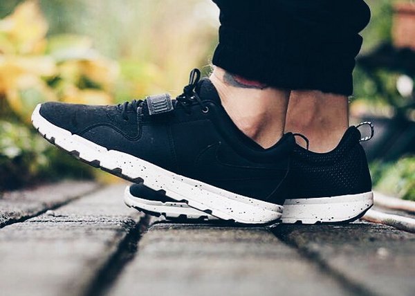 Nike SB Trainerendor Black White - Max_power_86