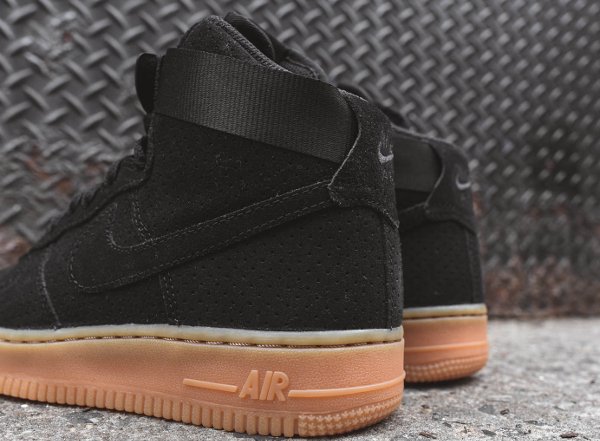 Nike Wmns Air Force 1 Hi Suede Black (6)