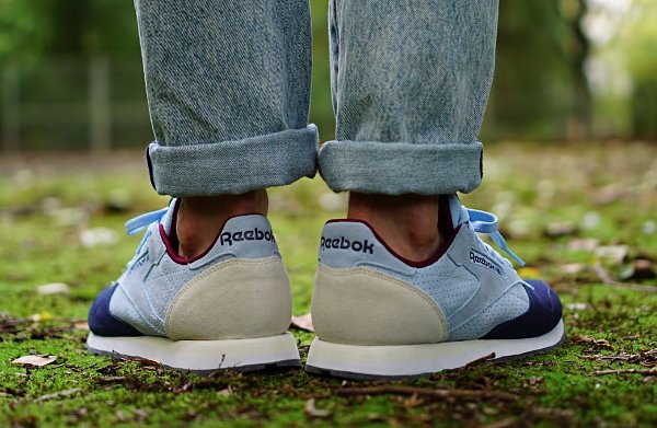 Reebok Classic Leather International Denim Navy Cream (3)