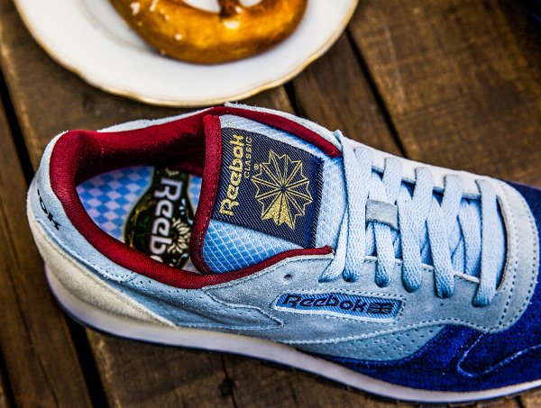 Reebok Classic Leather International Denim Navy Cream (8)