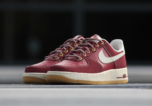 nike air force 1 low team red gum