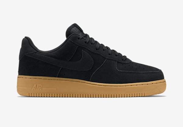 Nike Air Force 1 basse noire semelle en gomme (4)