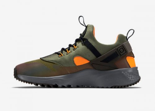 nike huarache vert militaire