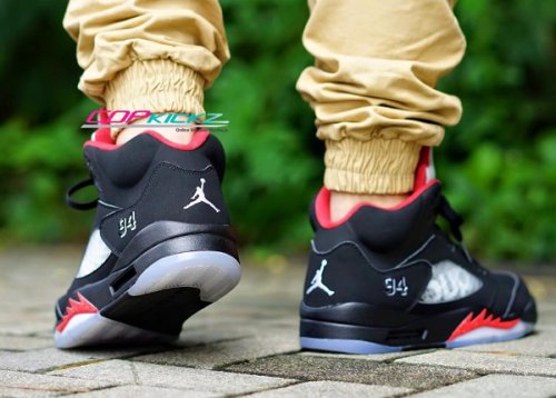 jordan 5 x supreme
