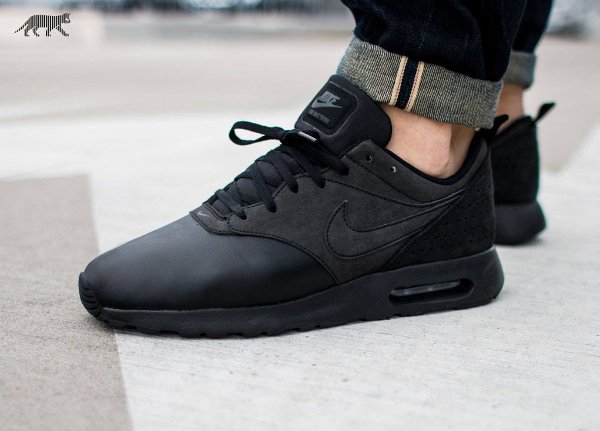 Nike Air Max Tavas Leather Triple Black (2)
