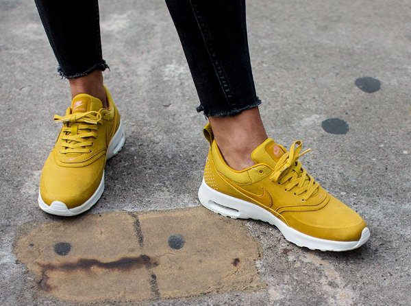 Nike Air Max Thea PRM Dark Citron (4)